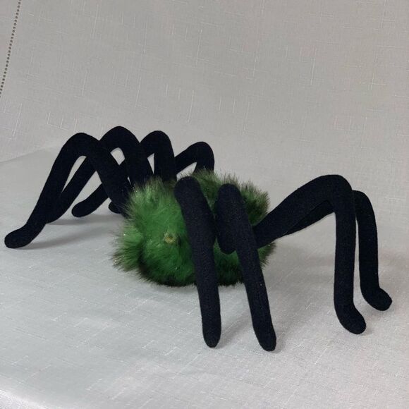 Green Spider Plush Halloween Creepy Spooky Home Decor Stuffed Animal Children’s - Picture 2 of 10